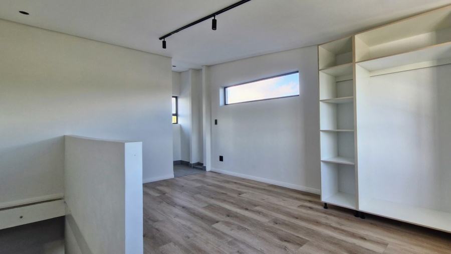 2 Bedroom Property for Sale in Table View Western Cape